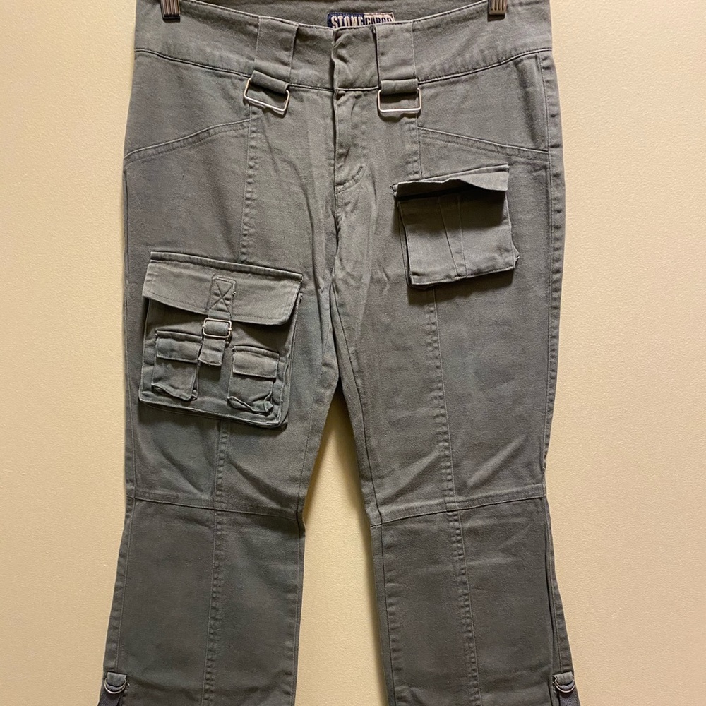 ✨BRAND NEW✨ KHAKI FLARED CARGO PANTS EARLY 2000's